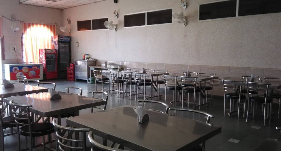Hotel Poonam, Pali 2